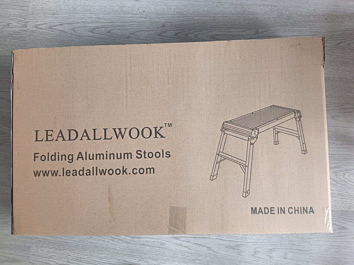 LEADALLWOOK Folding Aluminum Stool  30"x12"x20" Step Ladder Heavy Duty Foldable Aluminum Platform 330 Lbs Capacity